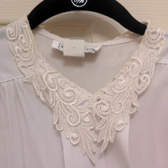 Impressions Cream colored button down Blouse - Picture 2 of 4